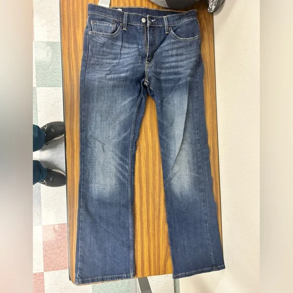 Like New •Levi’s Men’s Jeans• waterless  32W/32L - Picture 4 of 5
